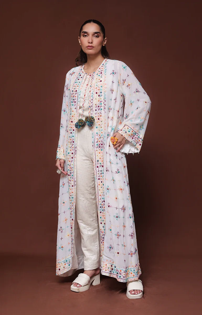 White jacket in Chiffon