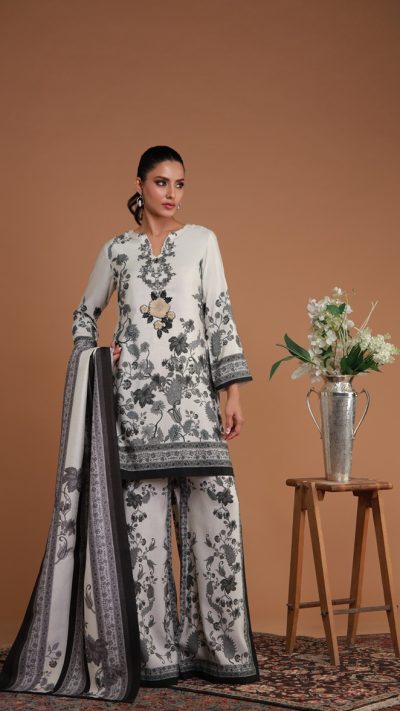 White and Black Printed Cord Set