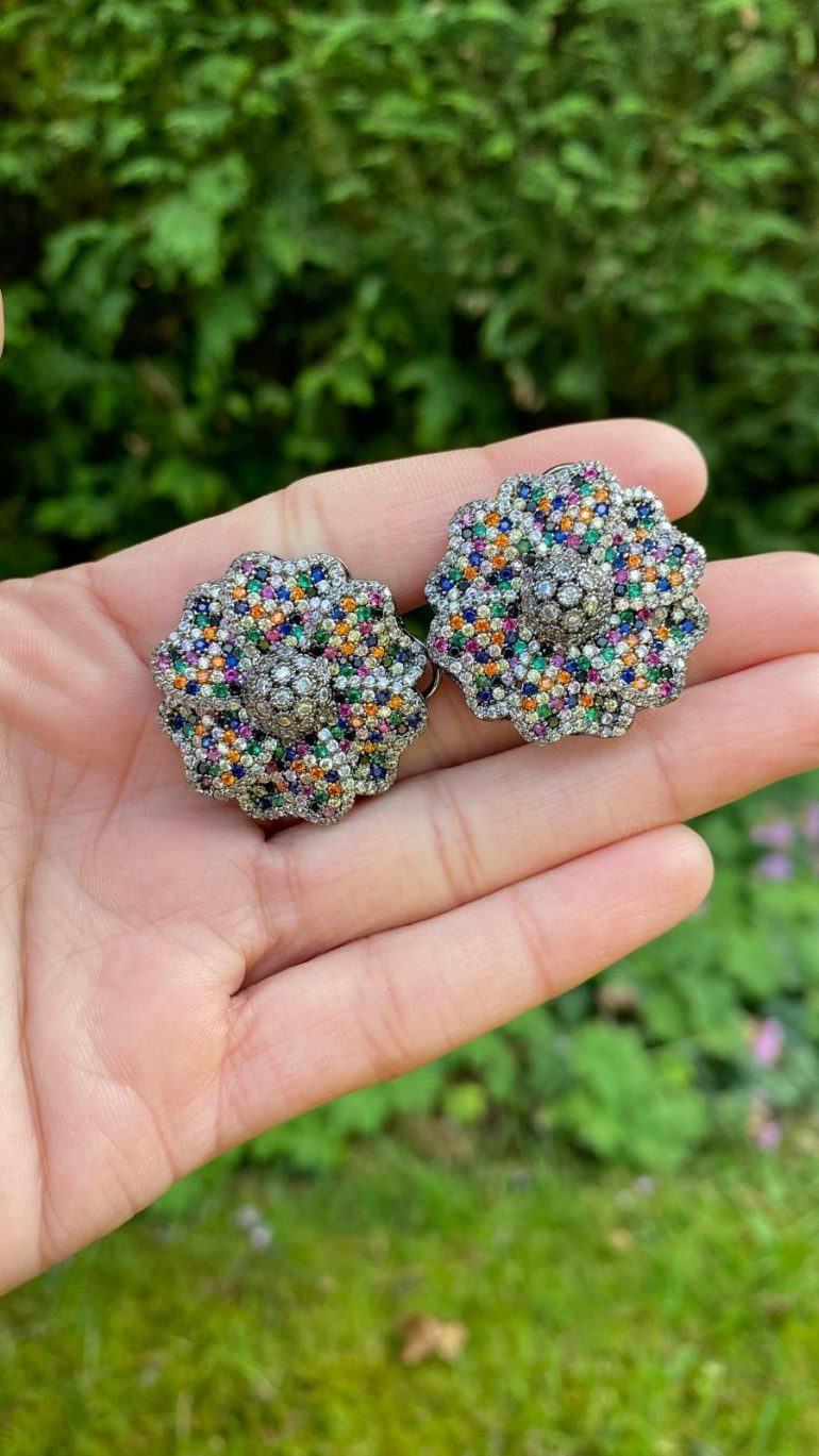Earring 2012