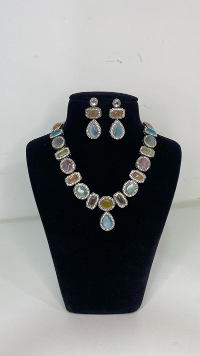 Necklace Set 2022